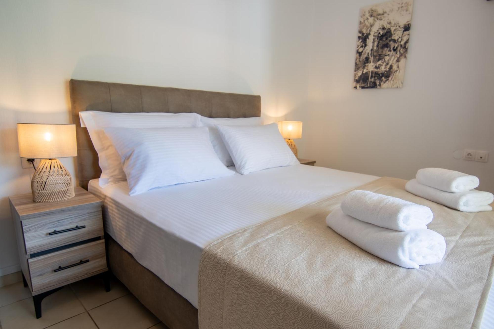 Uranya Ferienhaus Skiathos-Stadt