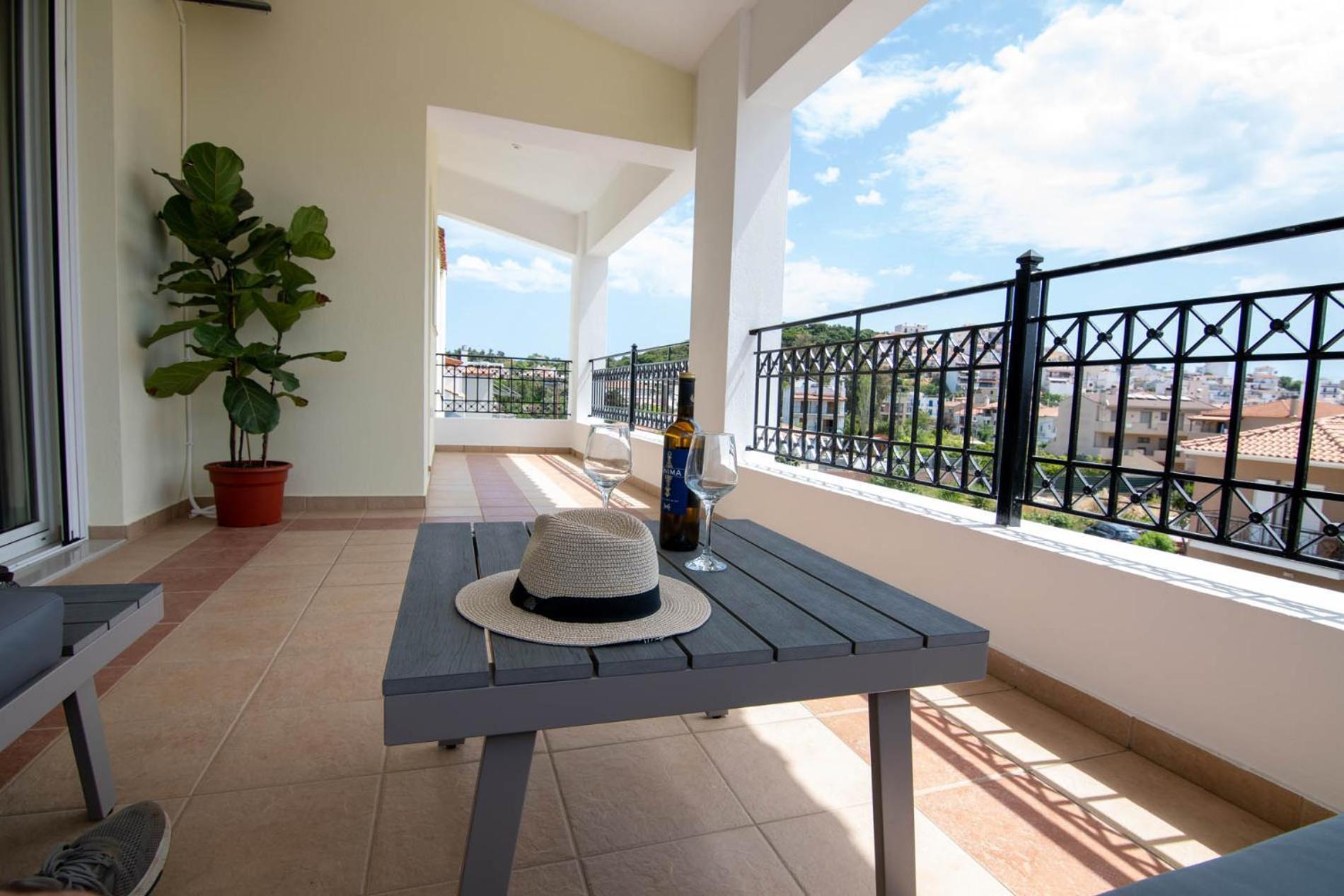 Ferienhaus Uranya Skiathos-Stadt